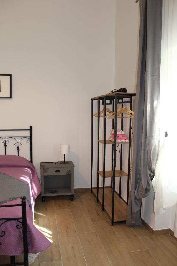 Coco & Lisbeth Bed And Breakfast Brindisi Exterior photo