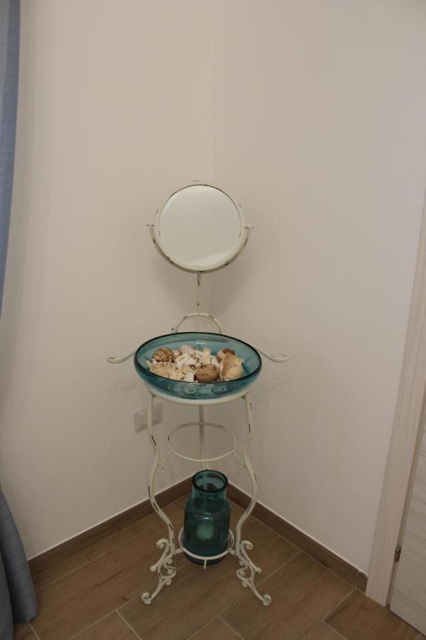 Coco & Lisbeth Bed And Breakfast Brindisi Exterior photo
