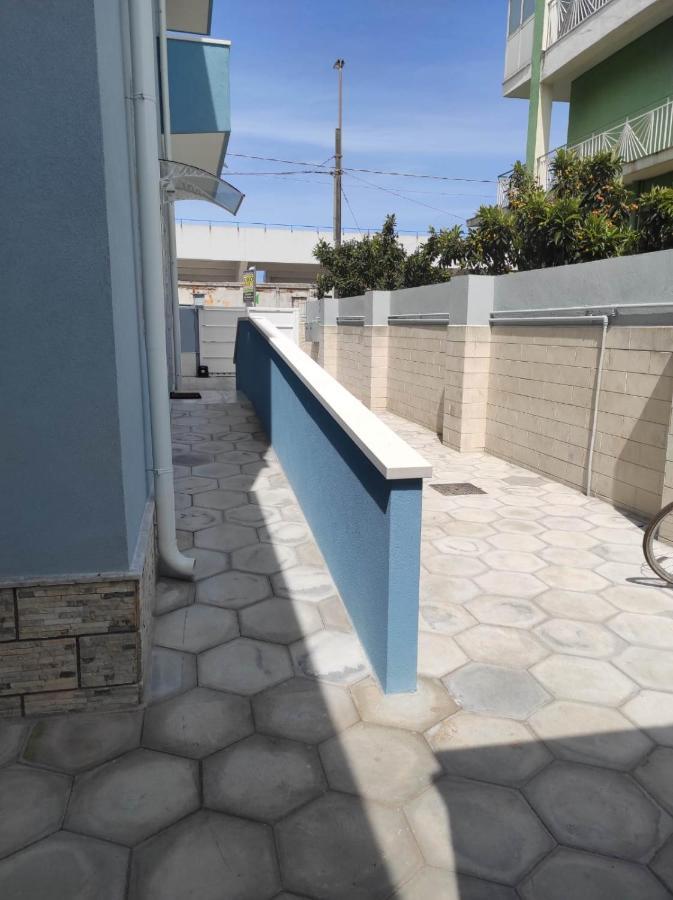 Coco & Lisbeth Bed And Breakfast Brindisi Exterior photo